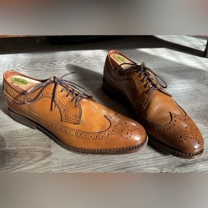 Allen Edmonds McGregor Wingtipin Walnut,  Size 8 D